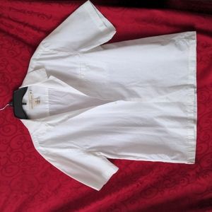 Men's Size Large White Button up Shirt NWOT.